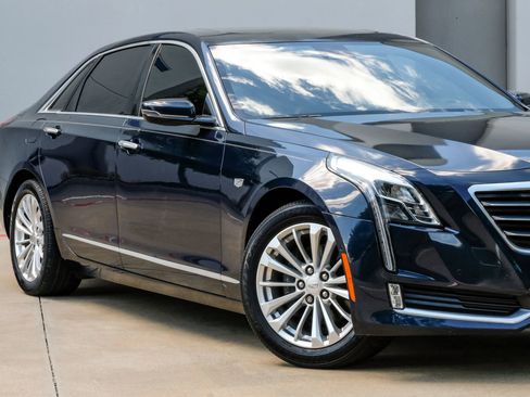 Used 2017 Cadillac CT6 Luxury image 6