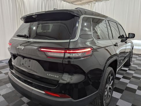 Used 2023 Jeep Grand Cherokee L Limited w/ Luxury Tech Group II image 7