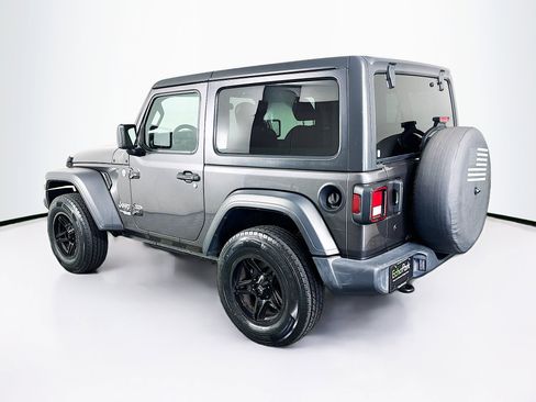 Used 2018 Jeep Wrangler Sport image 5