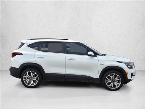 Used 2021 Kia Seltos S image 4