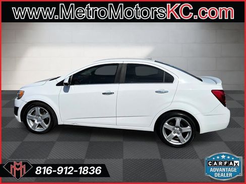 Used 2015 Chevrolet Sonic LTZ image 2