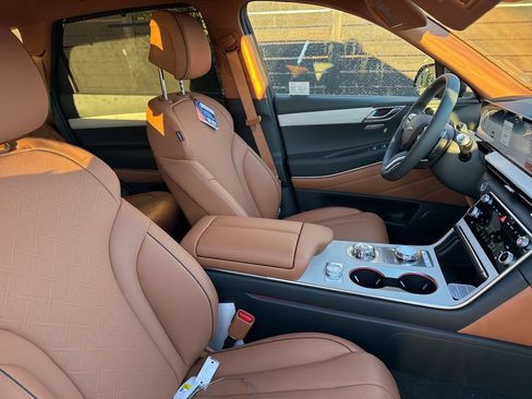 New 2026 Genesis GV80 2.5T Prestige image 11