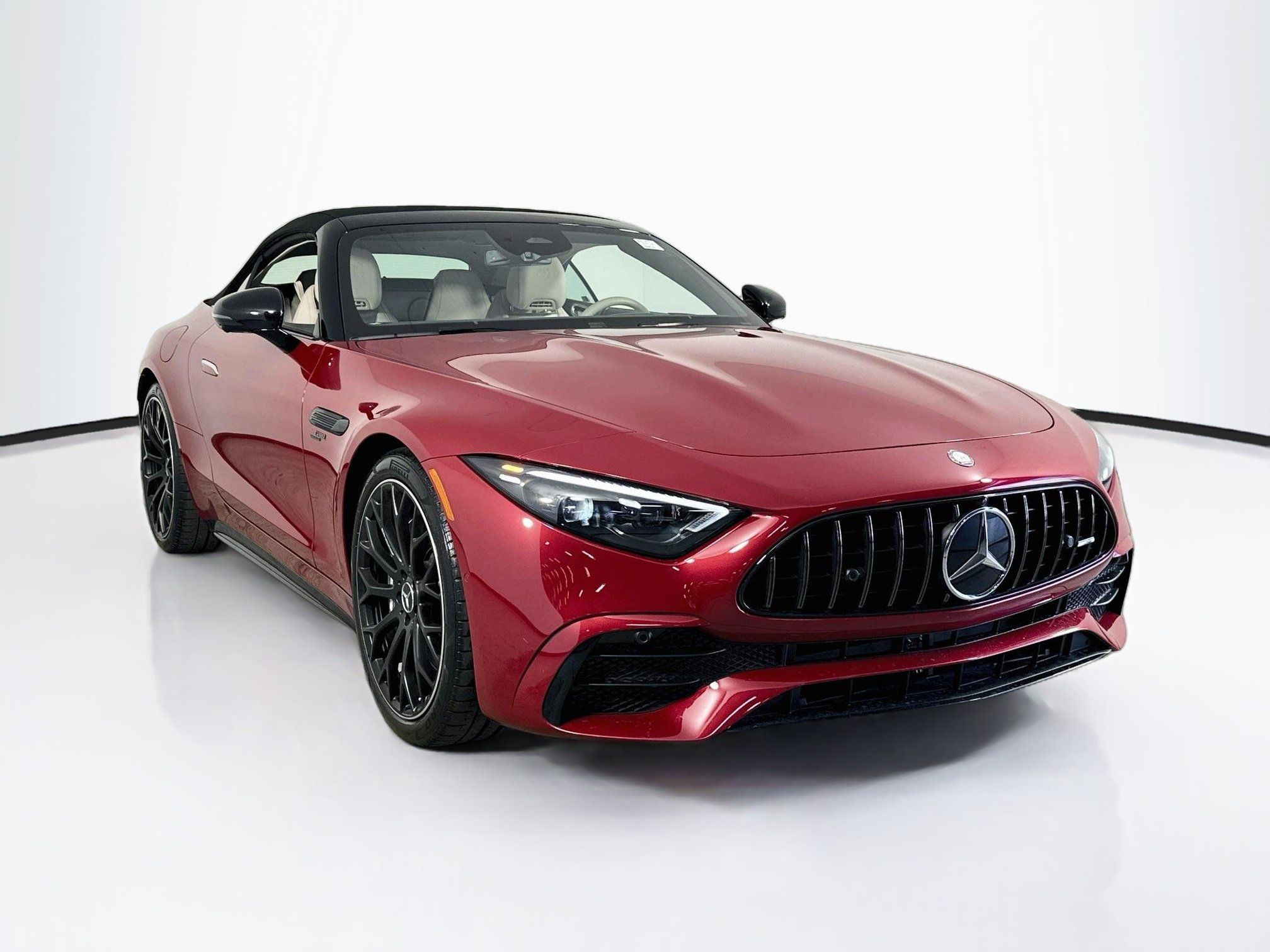 Used 2023 Mercedes-Benz SL 43 AMG image 3