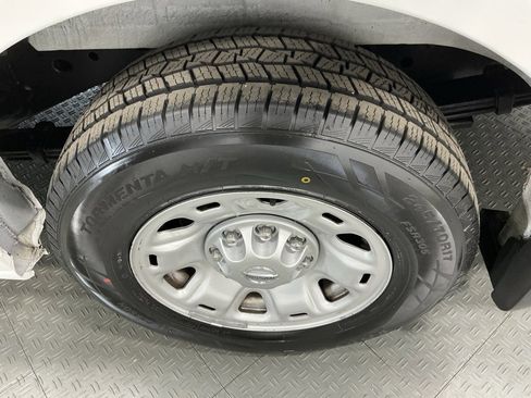 Used 2017 Nissan NV 2500 SV w/ Technology Package image 36