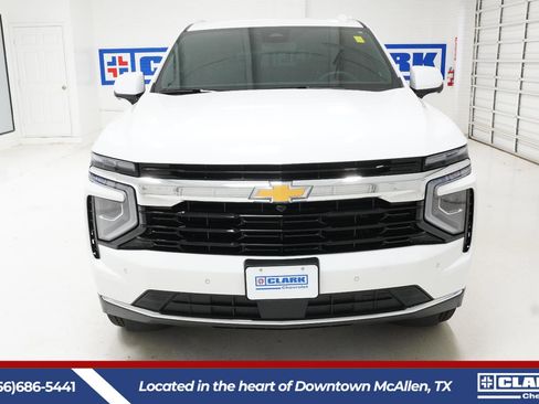Used 2025 Chevrolet Tahoe LS RWD image 2