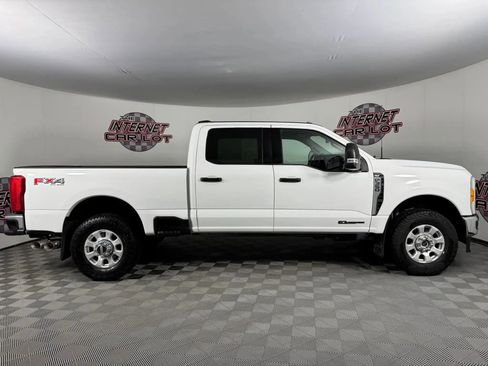 Used 2023 Ford F350 XLT AWD/4WD image 8