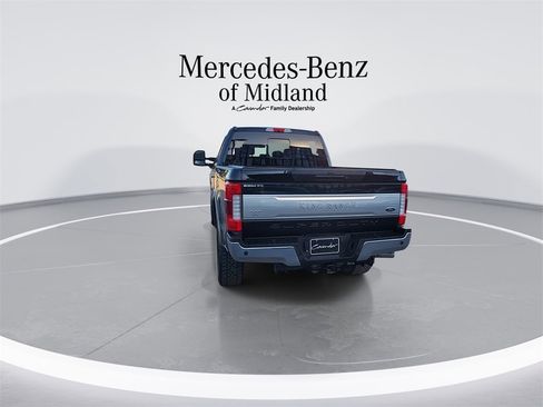 Used 2019 Ford F250 King Ranch w/ King Ranch Ultimate Package image 7