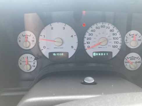 Used 2004 Dodge Ram 2500 Truck SLT w/ Trailer Tow Group image 11