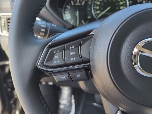 New 2025 MAZDA CX-5 AWD 2.5 S w/ Premium Plus Pkg image 17
