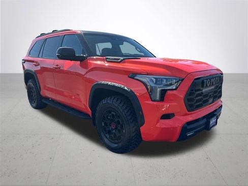 Used 2023 Toyota Sequoia TRD Pro AWD/4WD image 5