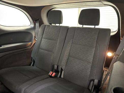 Used 2022 Dodge Durango SXT image 27