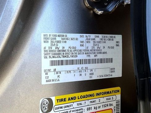 Used 2019 Lincoln Navigator L Reserve image 28