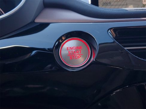 Certified 2023 Acura MDX SH-AWD w/ Technology Package image 31