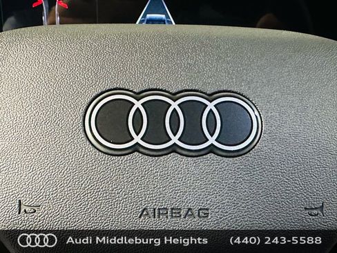 Certified 2025 Audi Q5 Premium w/ Convenience Package image 16