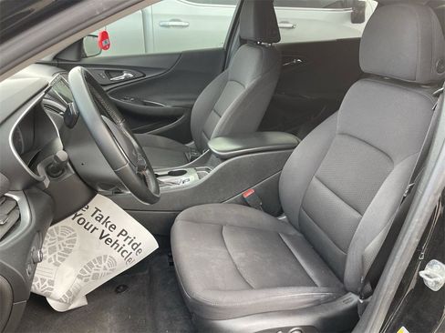 Used 2023 Chevrolet Malibu RS image 6