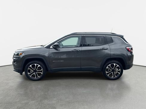 Used 2022 Jeep Compass Limited image 8