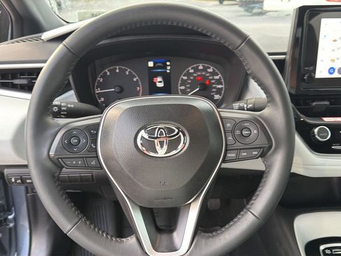 Used 2025 Toyota Corolla SE FWD image 19