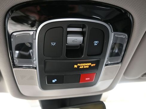 New 2026 Hyundai Tucson Limited image 38