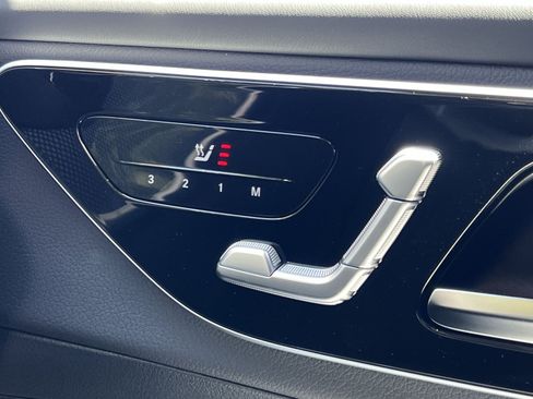 New 2026 Mercedes-Benz GLC 300 4MATIC image 40