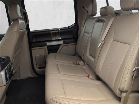 Used 2019 Ford F150 Lariat w/ Equipment Group 502A Luxury image 20