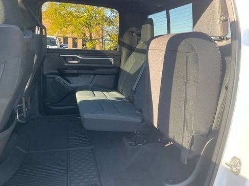 Used 2023 RAM 1500 Big Horn image 32