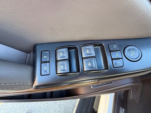 Used 2019 GMC Yukon Denali w/ Denali Ultimate Package image 27