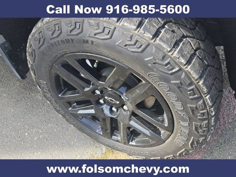 Used 2021 Chevrolet Silverado 1500 LT Trail Boss w/ Bed Protection Package image 2