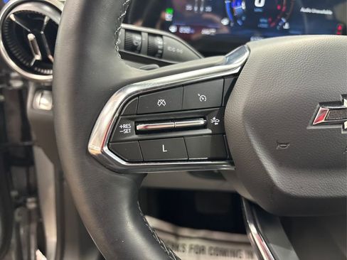 Used 2025 Chevrolet Equinox LT w/ Convenience Package II image 27