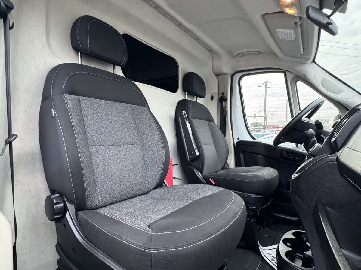 Used 2018 RAM ProMaster 3500 w/ Mopar Trailer Tow Group FWD image 25