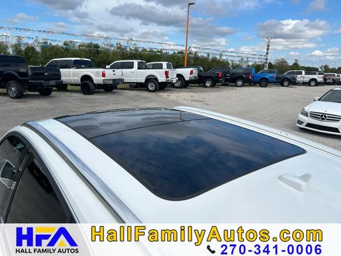 Used 2011 Audi Q5 2.0T Premium image 11