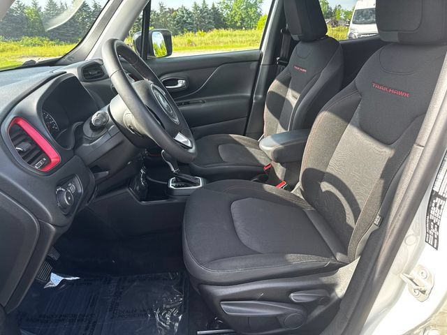 Certified 2023 Jeep Renegade Trailhawk AWD/4WD image 21