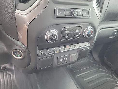 New 2026 GMC Sierra 1500 Pro w/ Pro Value Package image 14