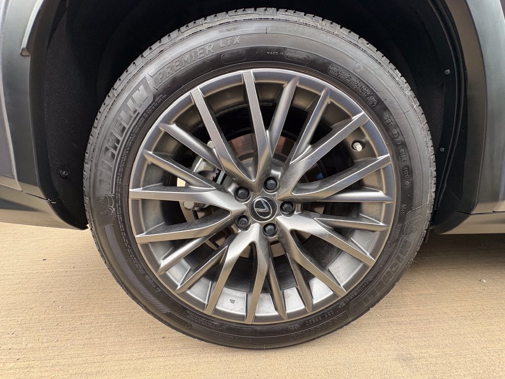 Used 2022 Lexus RX 350 F Sport w/ Accessory Package AWD/4WD image 38