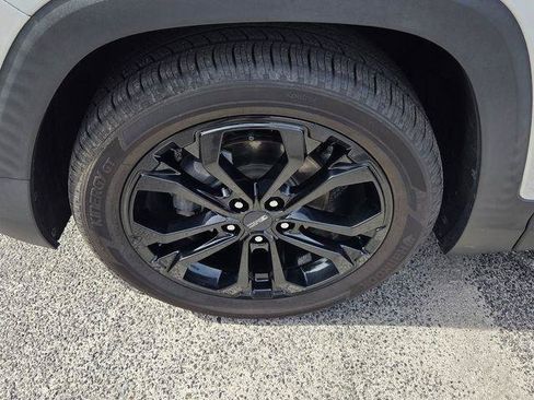 Certified 2021 GMC Terrain SLE w/ Driver Convenience Package FWD image 9