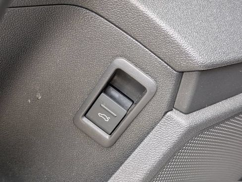 Used 2024 Audi A3 2.0T Premium FWD image 32