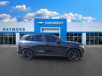 Used 2020 BMW X5 M50i w/ Executive Package AWD/4WD video 2