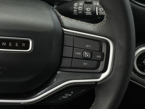 Used 2022 Jeep Wagoneer Series I w/ Premium Group I RWD image 15