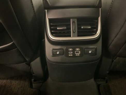 Certified 2025 Subaru Outback Limited image 36