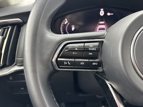Used 2024 MAZDA CX-90 Plug-In Hybrid w/ Preferred AWD/4WD image 4