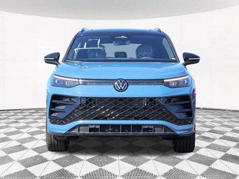 New 2026 Volkswagen Tiguan SE R-Line image 12