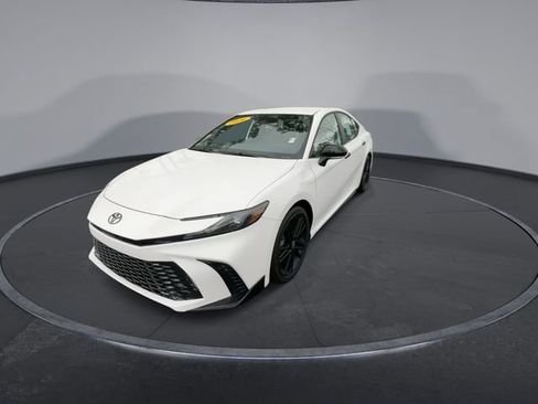 Used 2026 Toyota Camry SE Nightshade w/ Multimedia Upgrade Package image 6