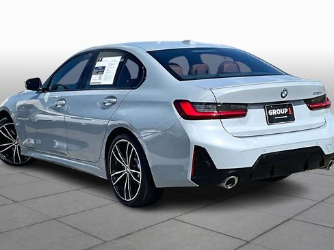 Used 2023 BMW 330i Sedan w/ M Sport Package image 10