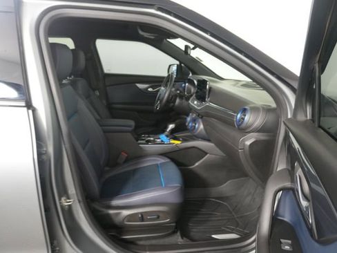 Used 2023 Chevrolet Blazer RS w/ Driver Confidence II Package image 27