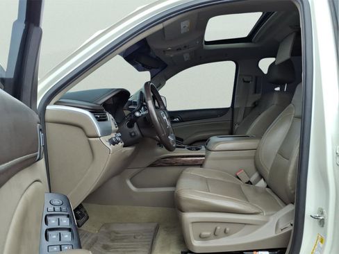 Used 2015 GMC Yukon XL SLT w/ Open Road Package image 6