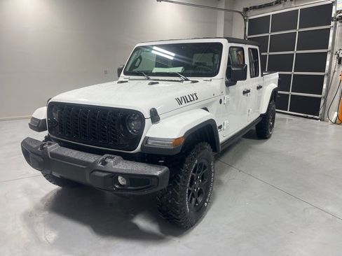 New 2026 Jeep Gladiator Willys image 3
