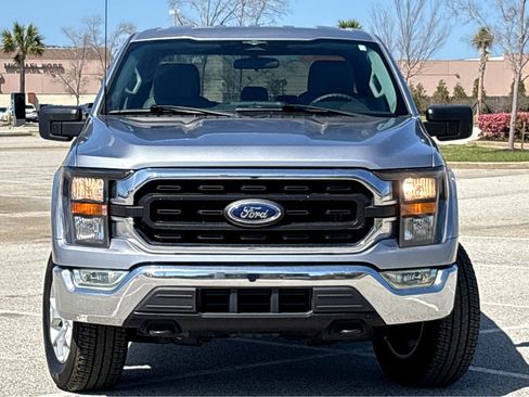 Used 2023 Ford F150 XLT image 2