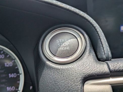 Used 2015 Lexus IS 250 w/ Premium Package RWD image 28