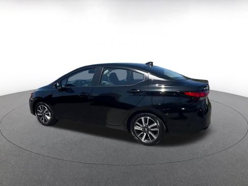 Used 2025 Nissan Versa SV FWD image 10