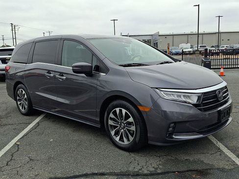 Used 2022 Honda Odyssey EX-L image 3