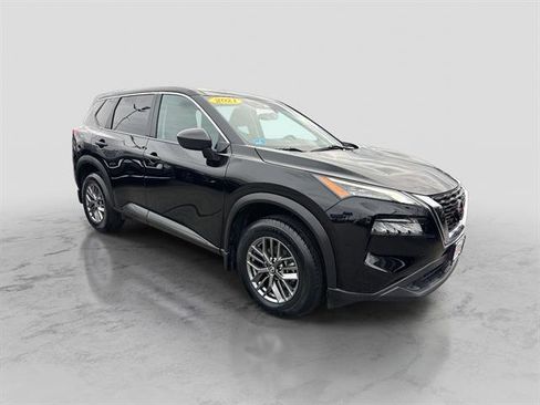 Used 2021 Nissan Rogue S image 6